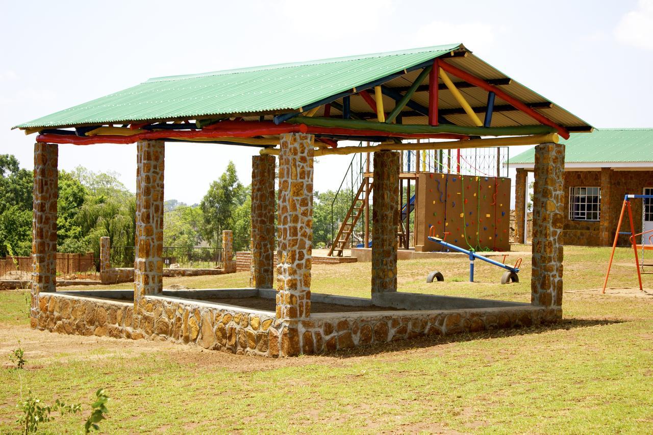 Game Haven Lodge Blantyre Extérieur photo